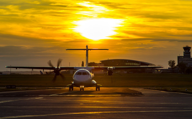 ATR 42 -200/300 Series (PWC PW120) Combined B1/B2 Theory